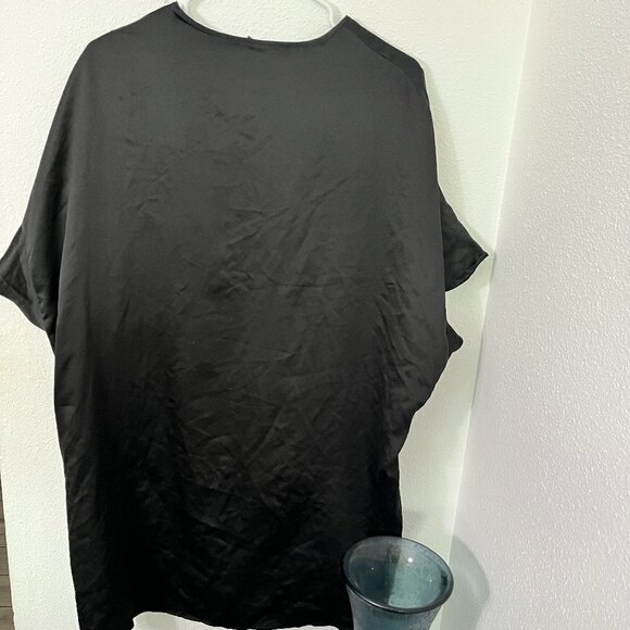 Victoria's Secret Black Short ruffle sleeve Cover Up NWT Size ONS Satin - Picture 2 of 5